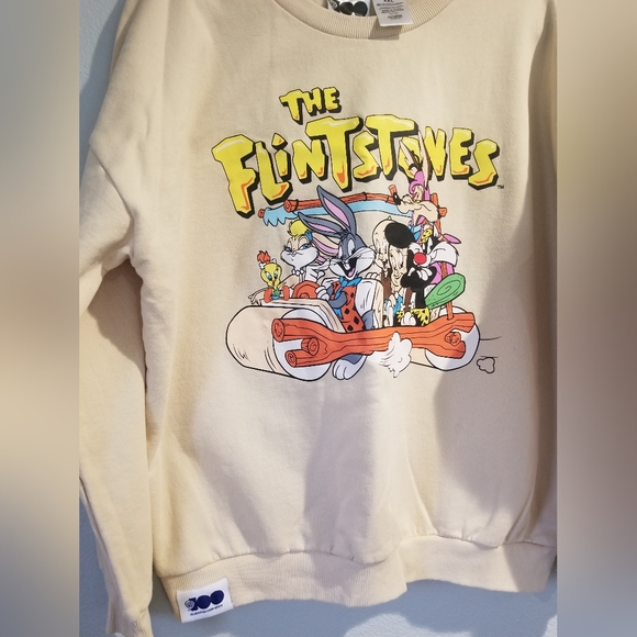 Warner Bros 100th Anniversary Sweatshirt Women XXL Beige The Flintstone Crew - Picture 3 of 4